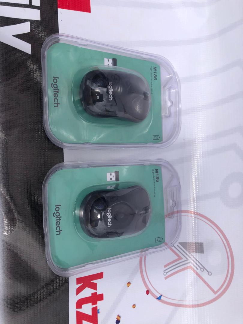 Logitech Wireless Mouse M186