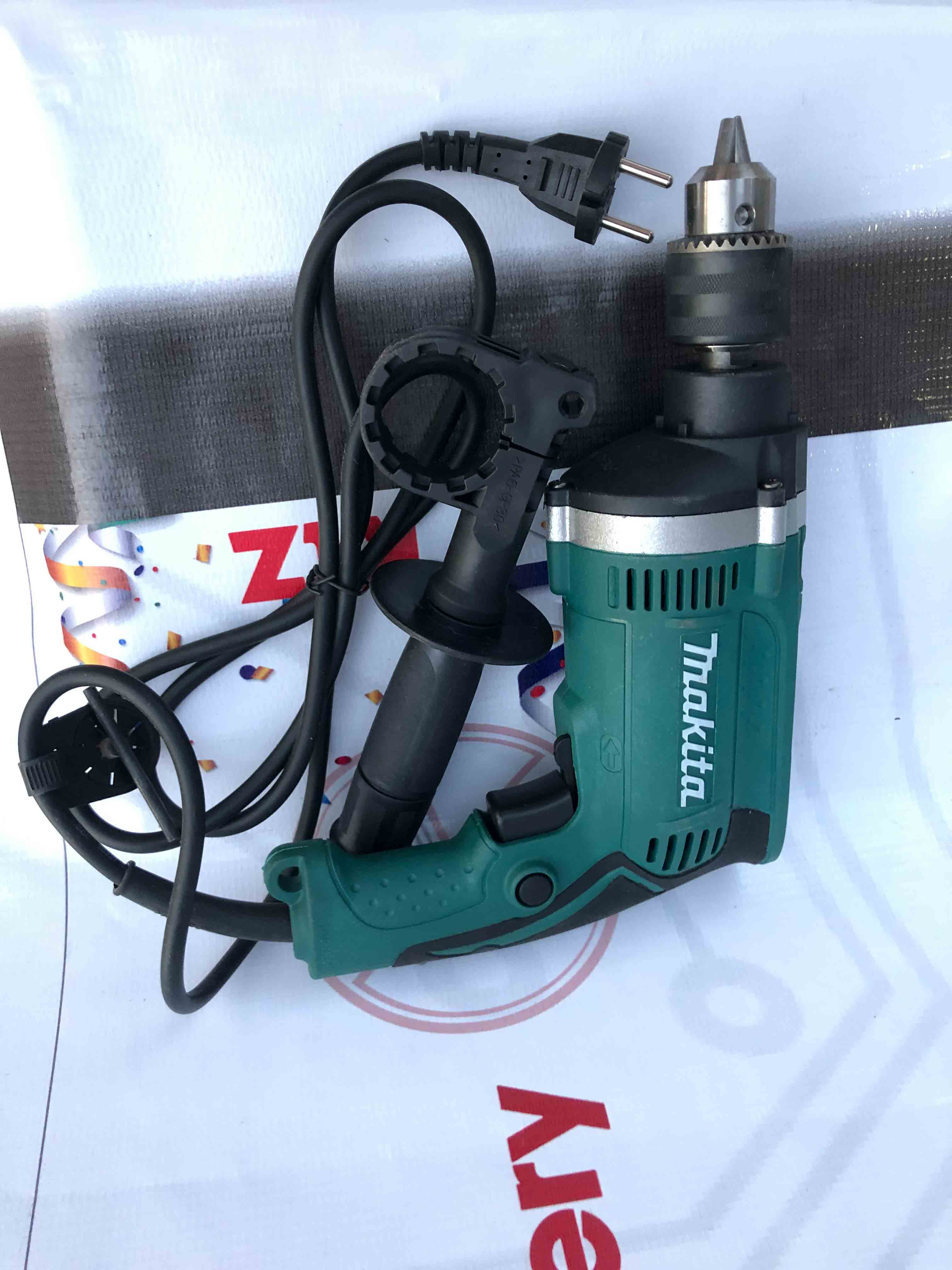 Makita Corded Drill 5.5-Amp 3/8-Inch Electric Drill Driver with Variable Speed & Keyless Chuck
